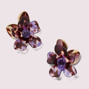 Kate Spade New York petal pushers statement studs